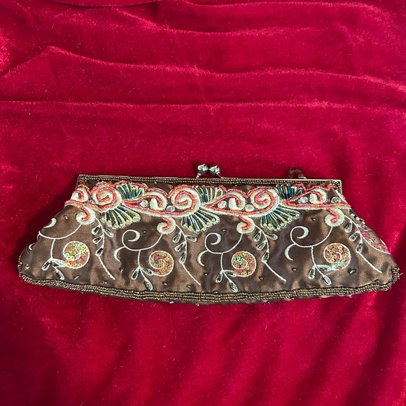 Aldo Handbags - 🍓VTG Y2K BOHO BROWN BEADED CLUTCH